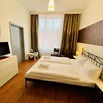 Doppelzimmer Menue, Direkt Am Alten Strom Holiday home *